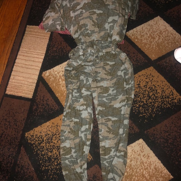 Justice camo jumpsuit size girls 16 - Picture 2 of 2